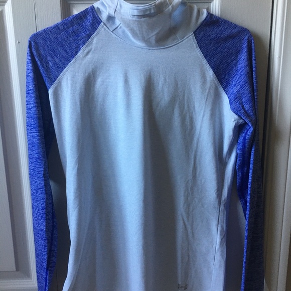 Under Armour hooded long sleeve: - Picture 3 of 5